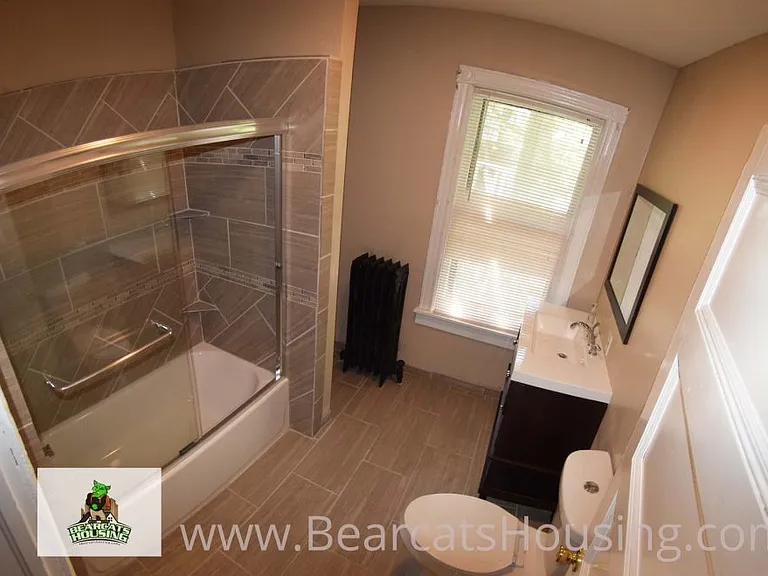 73 Leroy St #1 — Photo 4