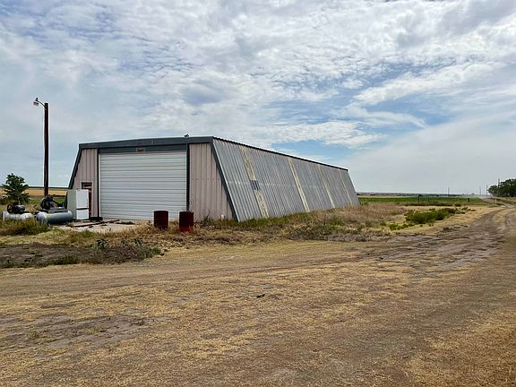5th image of 72735 Road 381