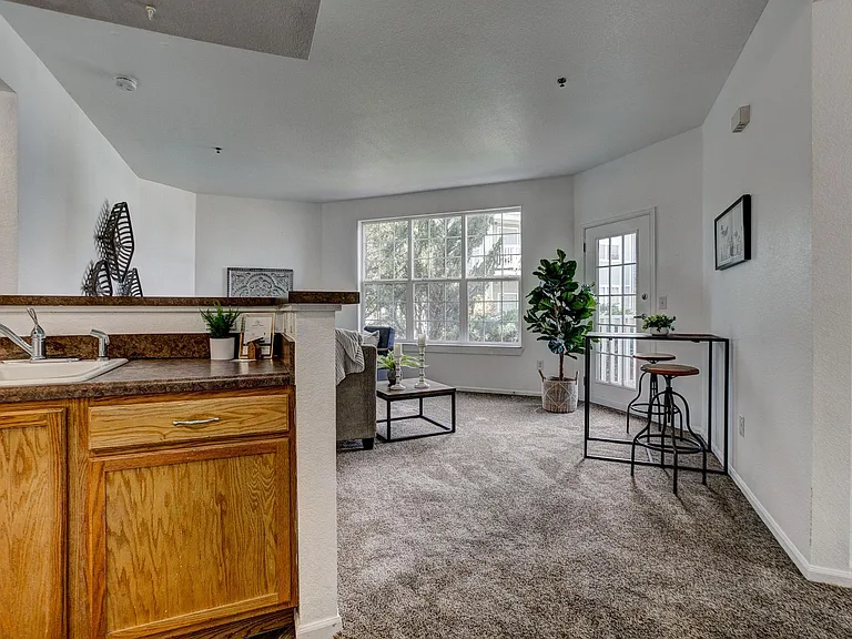 2990 W C St — Photo 11