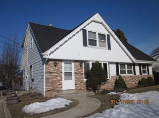 5430 Erie St, Racine, WI 53402