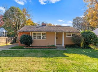 4653 Murrayhill Rd, Charlotte, NC 28209