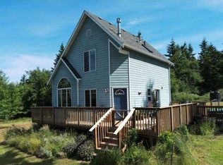 757 Conn Rd, Coupeville, WA 98239