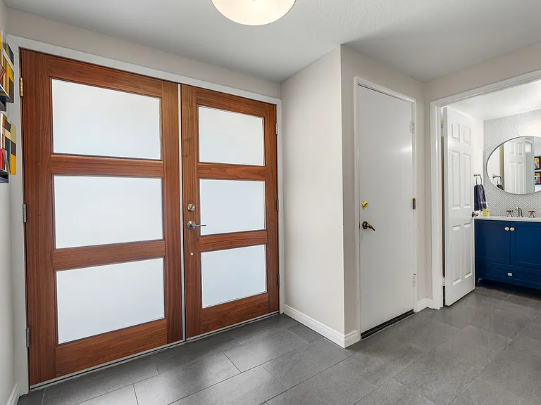 24529 Starlight Ln — Photo 3