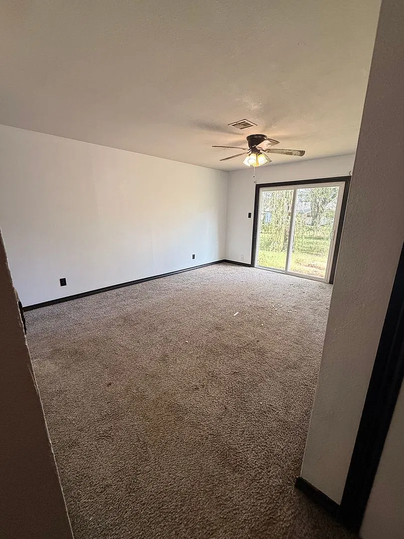 Broken Arrow Single Family Home for Rent 3 beds 2 bath — Photo 3