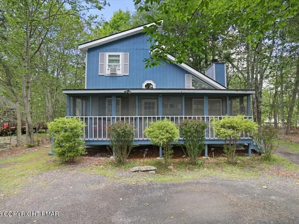 9275 Valley View Ct, Tobyhanna, PA 18466