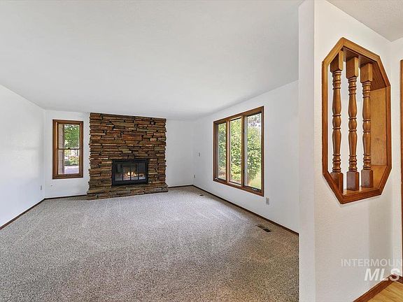 5th image of 10321 W Macaw Ct