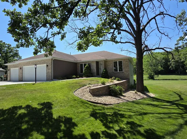 23 Heather Dr, Cottage Grove, WI 53527