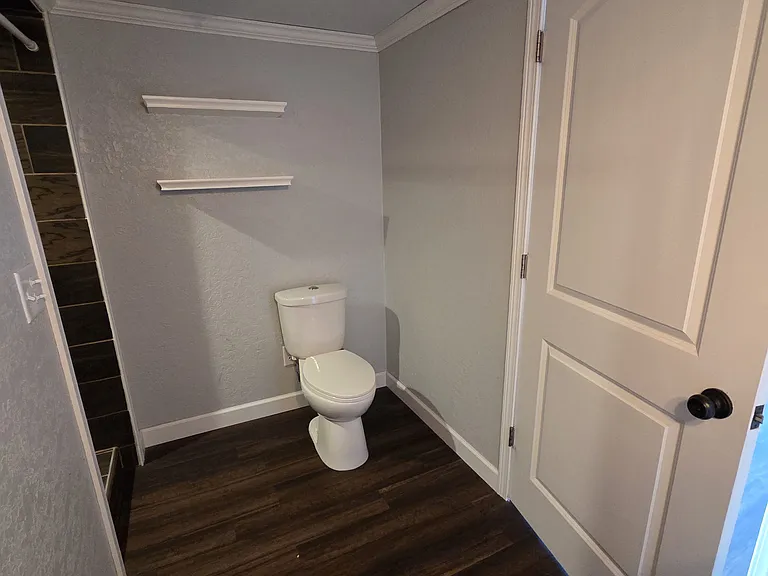 106 E Morse St — Photo 10