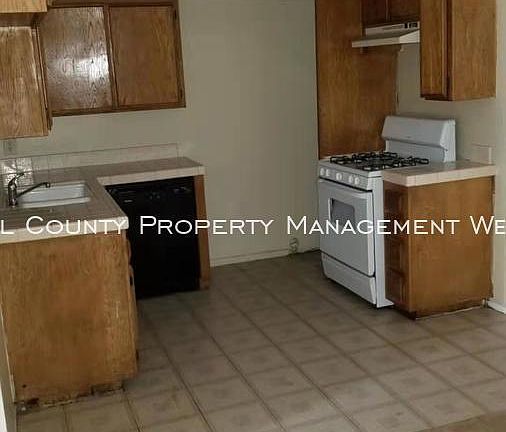 5th image of 455 S Campus Ave APT G