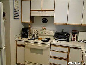 4th image of 8815 New Country Dr