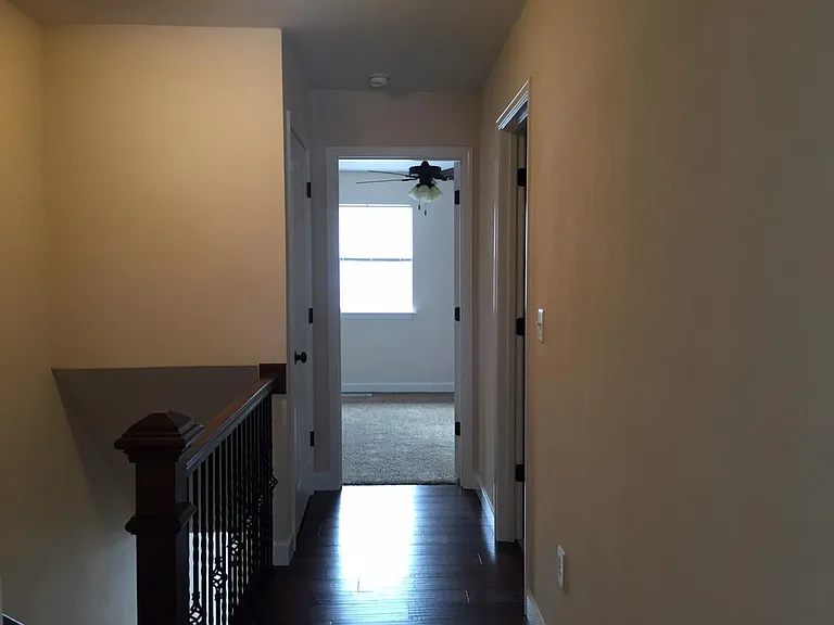 423 Meadow Dr — Photo 12