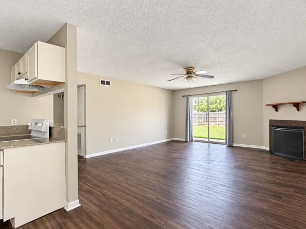 5107 Nicholson Dr #29, Baton Rouge, LA 70820