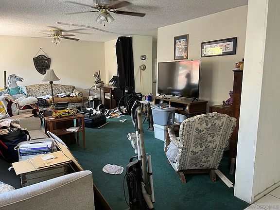 5th image of 11264 Crazy Horse Dr