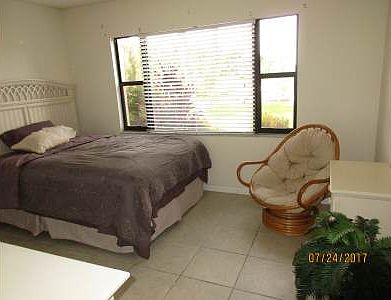 5th image of 117 Country Club Dr Unit 103-1