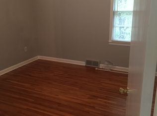 1926 Green Meadow Dr, Jefferson City, MO 65101