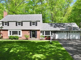 80 Blue Ridge Dr, Simsbury, CT 06070