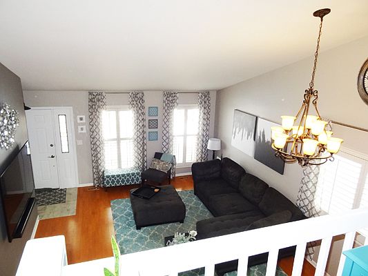 2nd image of 661 Natoma Dr