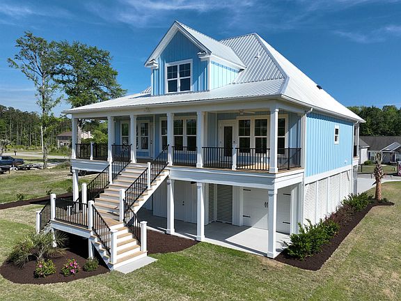 4th image of 693 W Oak Circle