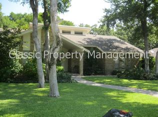 1015 Wayland Dr, Arlington, TX 76012