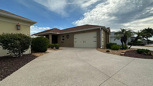 724 Yager Ln Photo 1