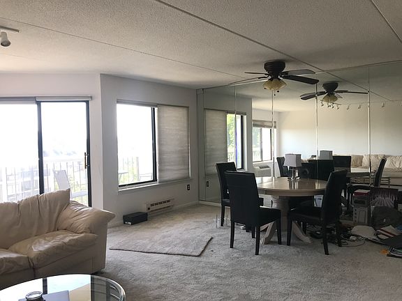 5th image of 100 High Point Dr APT 713