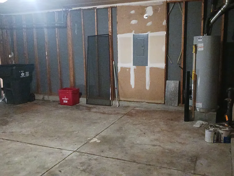 2 Car Garage