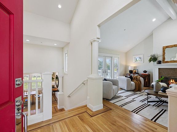 3rd image of 406 Tennessee Glen Way