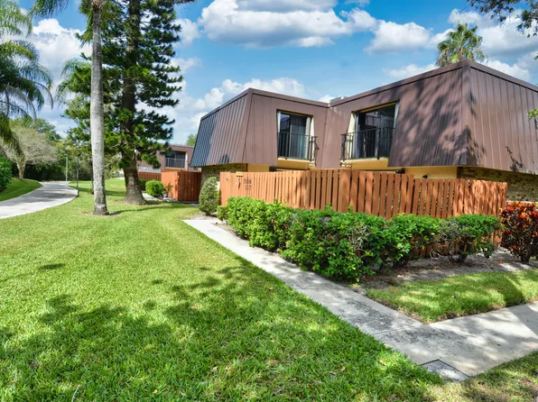 5806 SE Windsong Lane #217, Stuart, FL 34997