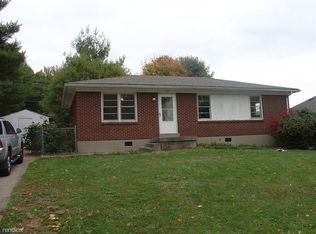 102 Clearwater Ln, Frankfort, KY 40601