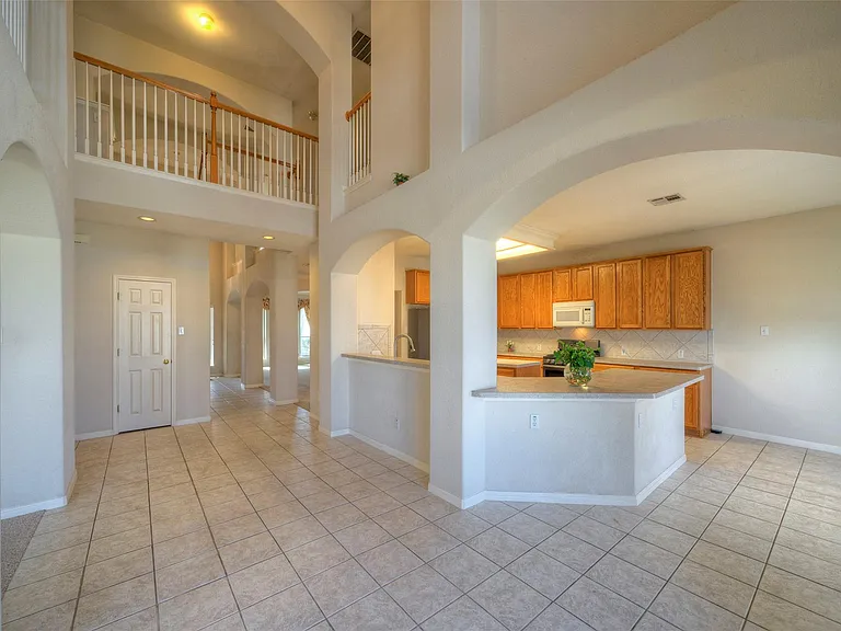 601 Indian Run Dr — Photo 9