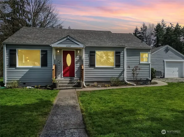 12307 6th Avenue E, Tacoma, WA 98445