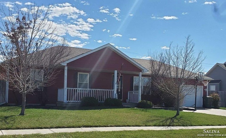 1st image of 2511 Pinnacle Dr