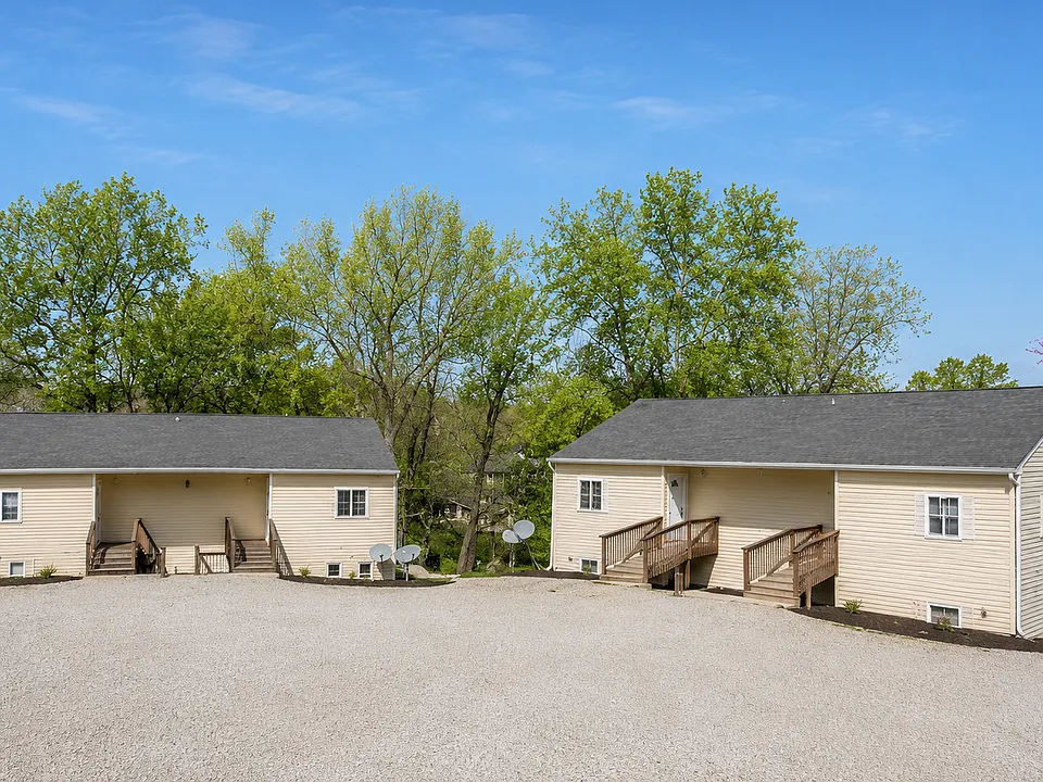 7304 State Road D #2B
