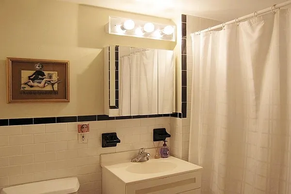 Sold by Corcoran | media 8