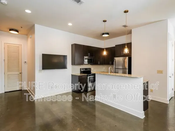210 30th Ave N APT 201, Nashville, TN 37203