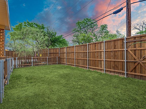 5th image of 521 Texas St APT 1