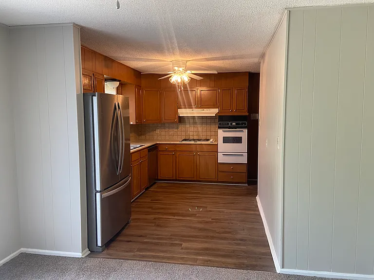 11507 Manchester Ave — Photo 5