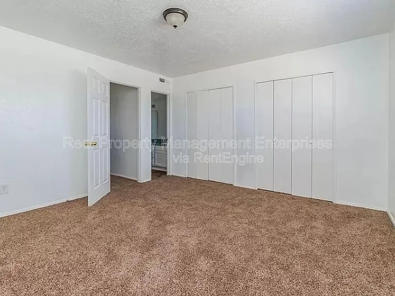 1705 Beaumont Dr — Photo 13