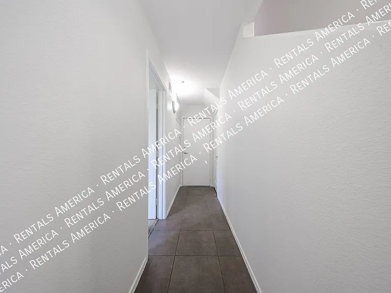 2402 E 5th St #1515 — Photo 37