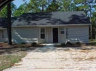 1197 Landau Rd, Fayetteville, NC 28311