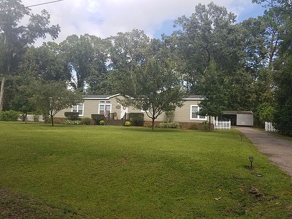 3rd image of 414 Hautala Dr