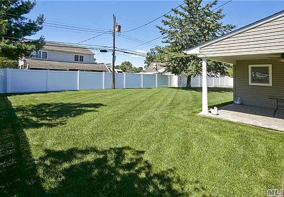 2nd image of 47 Starlight Ln