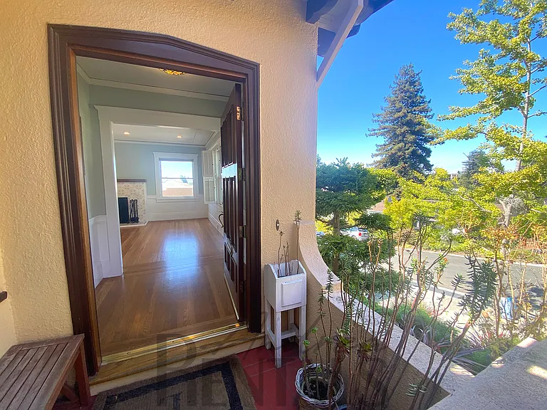 5830 Mendocino Ave — Photo 2