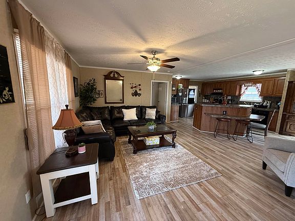 3rd image of 570 Shiloh Church Rd