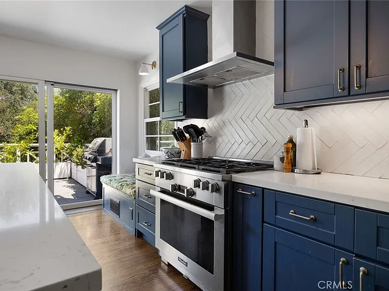 3704 Prestwick Dr — Photo 19