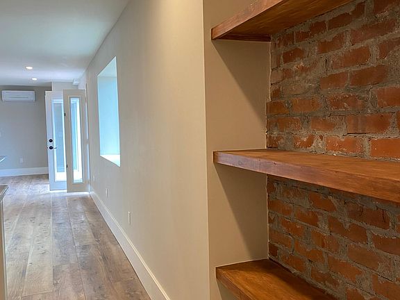 5th image of 3516 Sydney Pl #A
