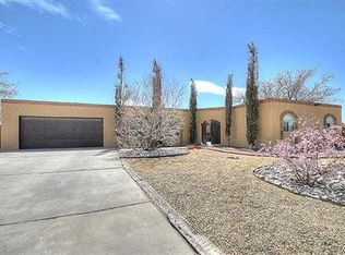 810 Villa Verde Dr SE, Rio Rancho, NM 87124