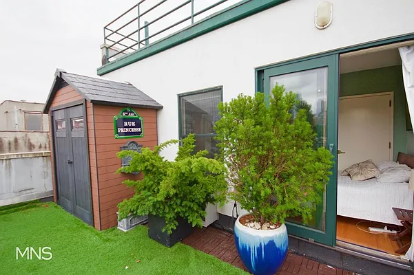 Rented by MNS | media 19