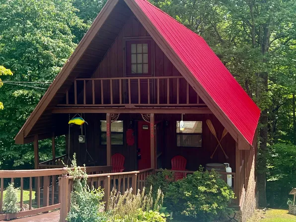 313 Deerpark Dr, Wellington, KY 40387