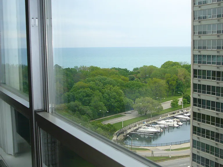3550 N Lake Shore Dr #1625 — Photo 4